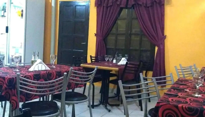 Lucero Cacho -    El Corcel Parrilla Ambiente - Laboulaye