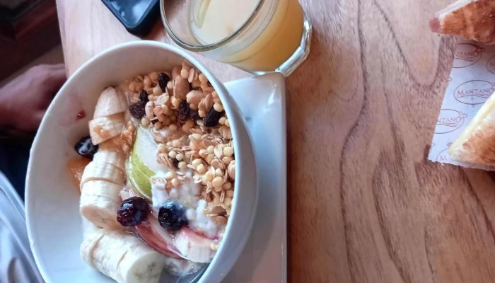 Manzano Panadería y Confitería - Concepción