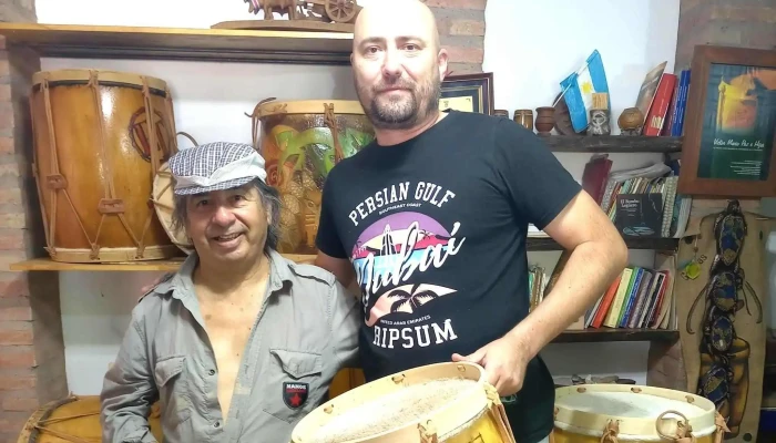 Mario Paz Bombos -  Abierto Ahora - Santiago del Estero