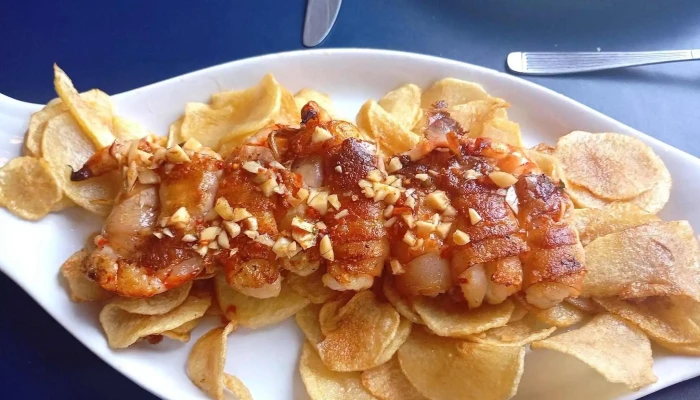 Marisqueria La Casa De Juan Comida Y Bebida - Villa Santa Cruz del Lago