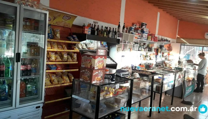 Maxy Kiosco Y Panaderia Molini -  Interior - San Jose de Jachal