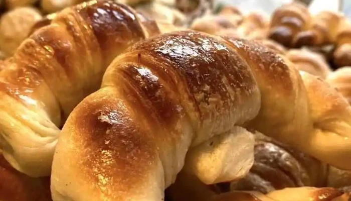 Medialunas Olivia -    Panaderia Artesanal Comida Y Bebida - Mina Clavero