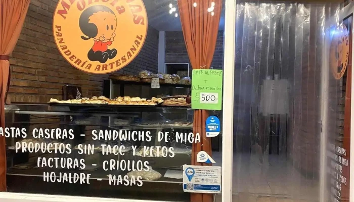 Medialunas Olivia -    Panaderia Artesanal Del Propietario - Mina Clavero