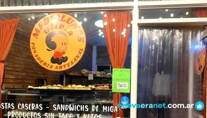 Medialunas Olivia -    Panaderia Artesanal Ubicacion - Mina Clavero