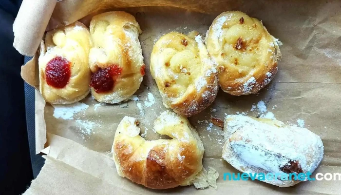 Medialunas Point -  Comida Y Bebida - Cdad. Autónoma de Buenos Aires