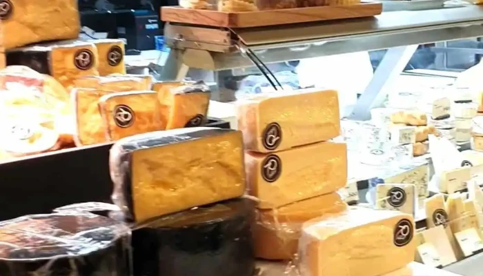 Mercado De Belgrano -  Videos - Cdad. Autónoma de Buenos Aires