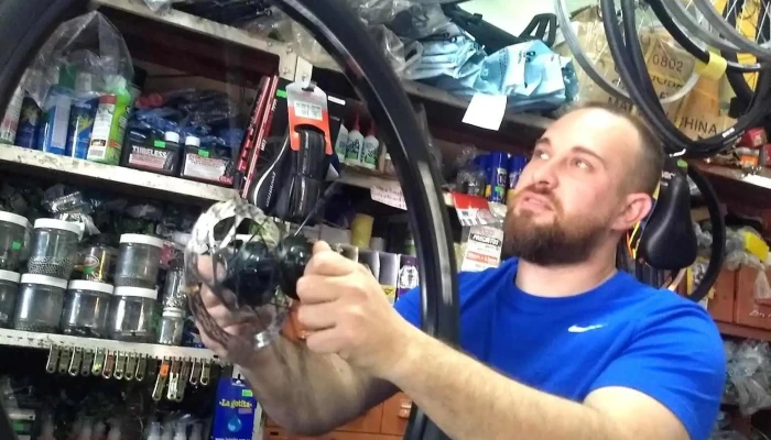 Metola Bikes -  Interior - Caucete