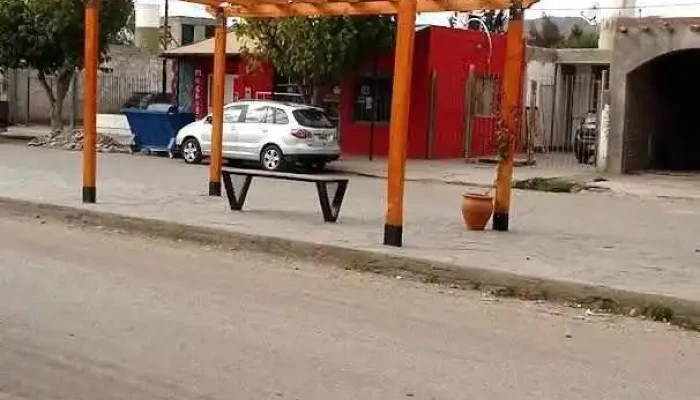 Mini Market San Expedito (Cubo) - Villa Basilio Nievas