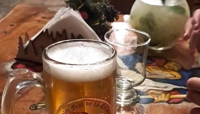 Nuevo Tirol Casa De Te Patio Cervecero Cerveza - Agua de Oro