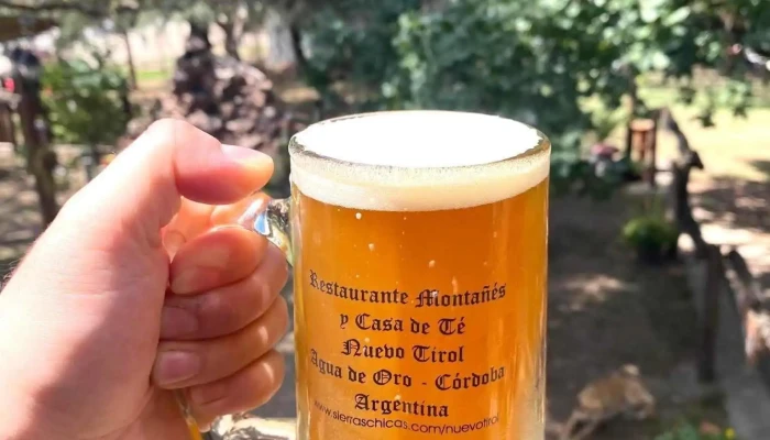 Nuevo Tirol Casa De Te Patio Cervecero Del Propietario - Agua de Oro