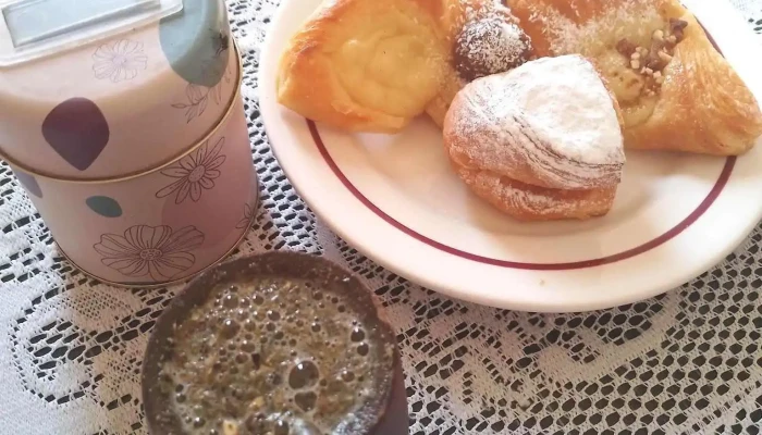 Panaderia Aonikenk Comida Y Bebida - Trelew