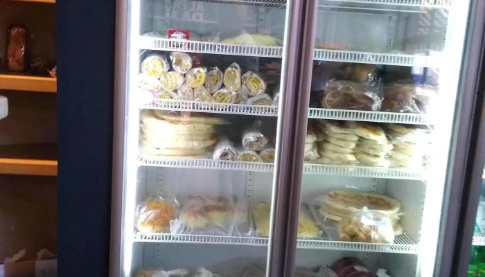 Panaderia Artesanal Stoll -  Vitrina - Río Cuarto