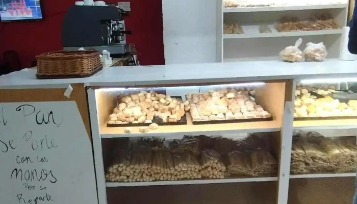 Panaderia Artesanal Vitrina - Miramar de Ansenuza