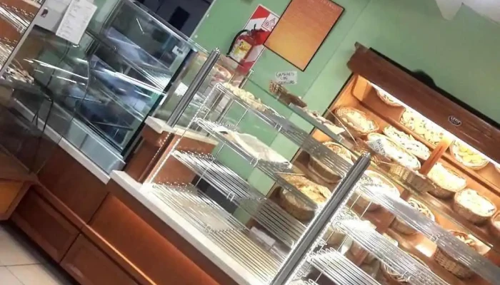 Panaderia Bongya Vitrina - Río Gallegos