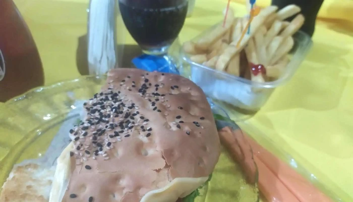 Panaderia Confiteria Karis Comida Y Bebida - San Ignacio