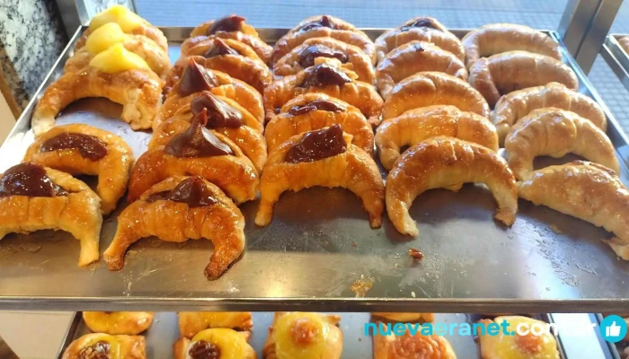 Panaderia Del Pueblo Comida Y Bebida - Cdad. Autónoma de Buenos Aires