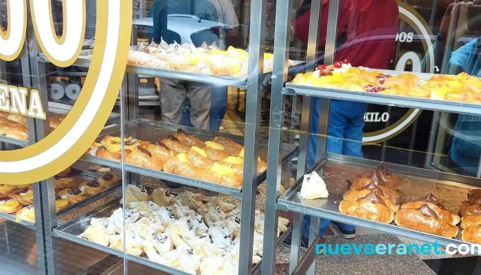 Panaderia Del Pueblo Vitrina - Cdad. Autónoma de Buenos Aires