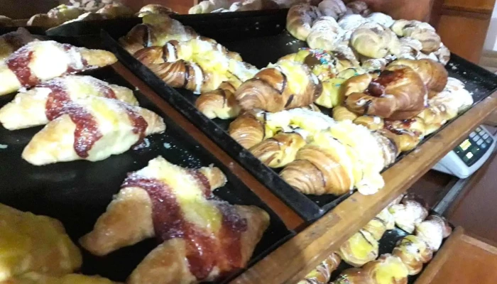 Panaderia La Autentica Donde - Trelew