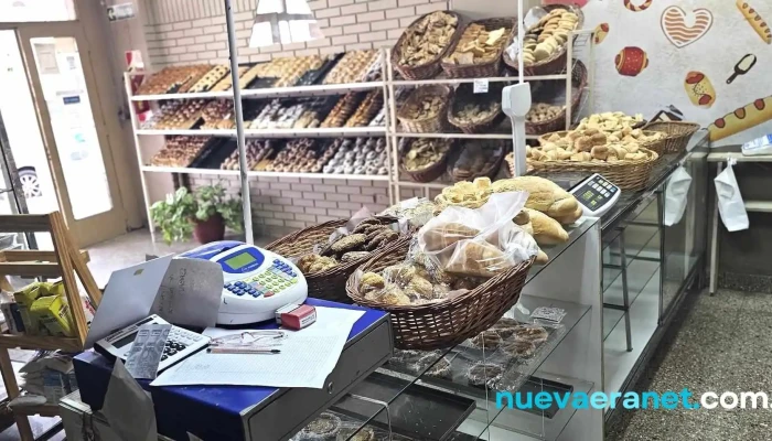 Panaderia La Esperanza Ambiente - La Falda