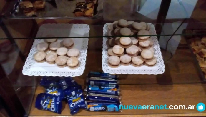 Panaderia La Guirnalda -  Comida Y Bebida - Almafuerte