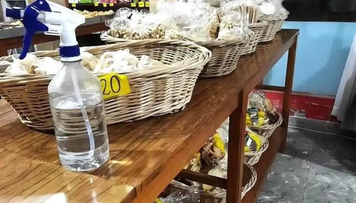 Panaderia La Lucha Comida Y Bebida - Marcos Juárez