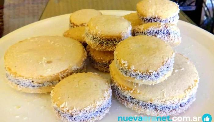Panaderia La Nueva Perla Comida Y Bebida - Villa Carlos Paz
