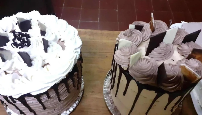 Panaderia La Perla -  Comida Y Bebida - Margarita