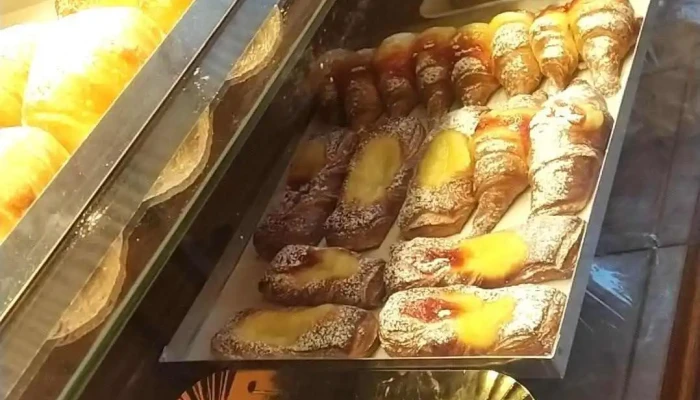 Panaderia La Picaflor -  Vitrina - Las Varillas