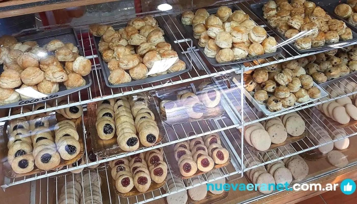 Panaderia Libertador Comida Y Bebida - El Calafate