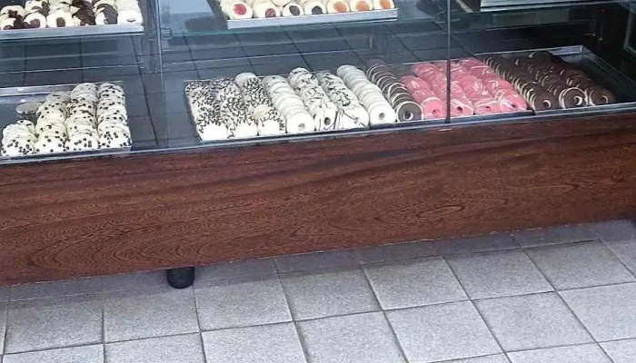 Panaderia Libertador Vitrina - Río Gallegos