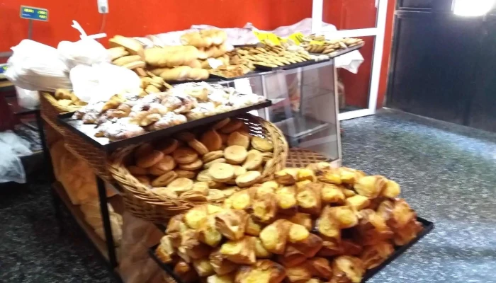 Panaderia Los Cuatro Vientos -  Cafeteria - Aguilares