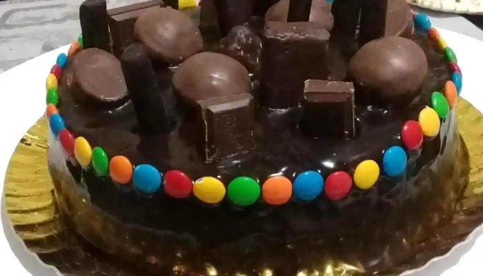 Panaderia Los Milagros -  Pastel - La Rubia