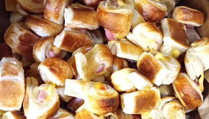 Panaderia Magda -  Lena Del Propietario - San Martín de los Andes