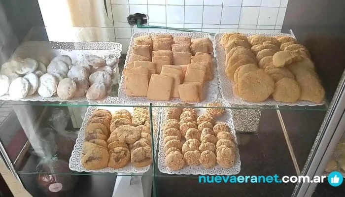 Panaderia Martinez -  Comida Y Bebida - Alta Gracia