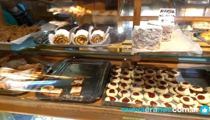 Panaderia Montaneses Vitrina - Cdad. Autónoma de Buenos Aires