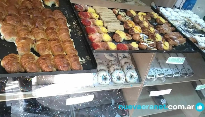 Panaderia Morena Vitrina - San Martín de los Andes