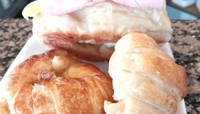 Panaderia Roma Comida Y Bebida - Paraná