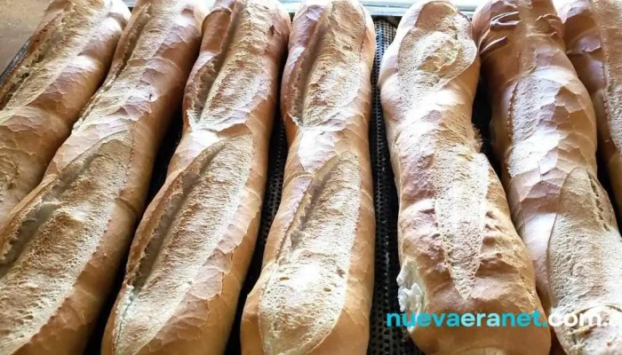 Panaderia Virgen De La Candelaria Del Propietario - Molinos