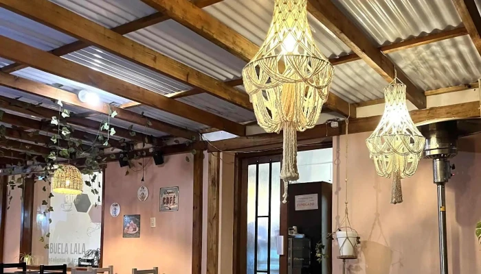 Panaderia Y Cafeteria Abuela Lala - Mercedes