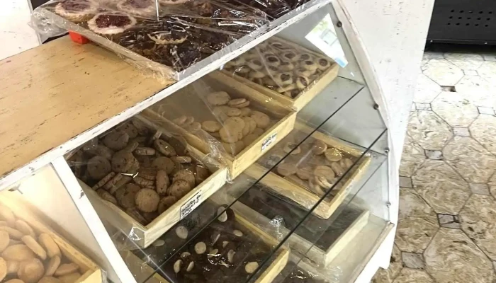 Panaderia Y Cafeteria La Pasteleria -  Ambiente - Río Cuarto