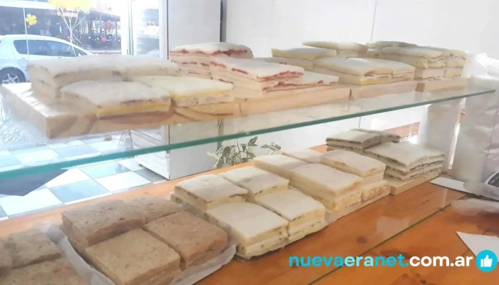 Panaderia Y Confiteria Alvear Ambiente - Monte Caseros