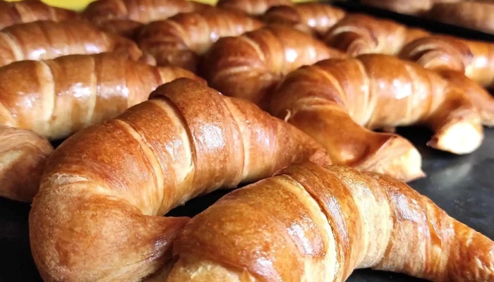 Panaderia Y Confiteria Don Julian Croissant - Barranqueras