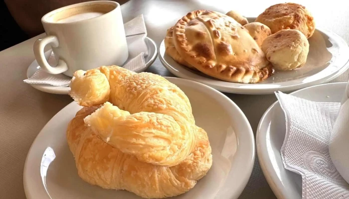 Panaderia Y Confiteria El Arbol Real Croissant - Puerto Iguazú