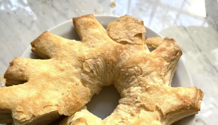 Panadería y confiteria "La Artesanal" - Cdad. Autónoma De Buenos Aires