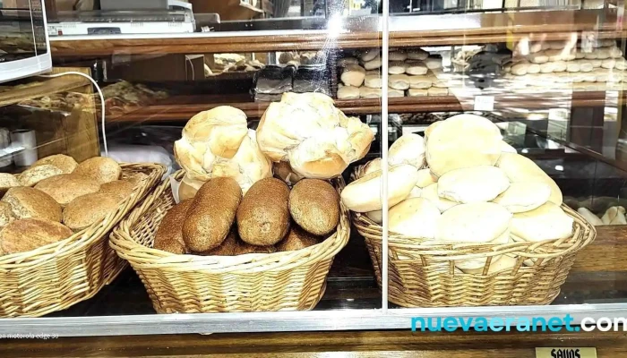 Panaderia Y Confiteria La Congreso Comida Y Bebida - Cdad. Autónoma de Buenos Aires