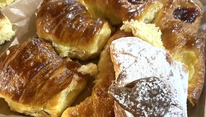 Panaderia Y Confiteria La Familia Donde - Malargüe