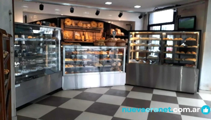 Panaderia Y Confiteria Malvinas Argentinas Vitrina - Aaf