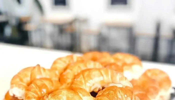 Panaderias Dos Banderas Comida Y Bebida - Río Cuarto