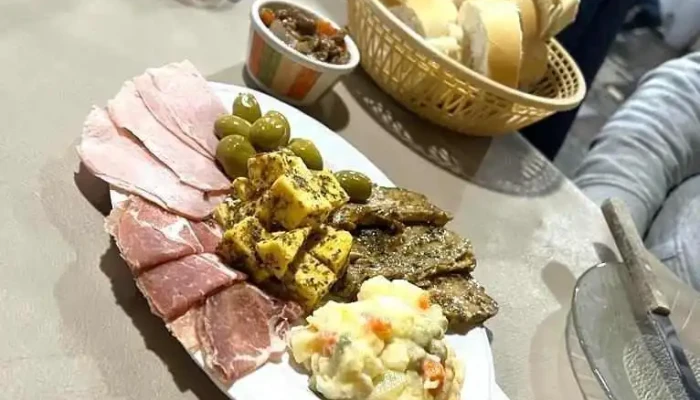 Parrilla El 22 -  Comida Y Bebida - Las Varillas