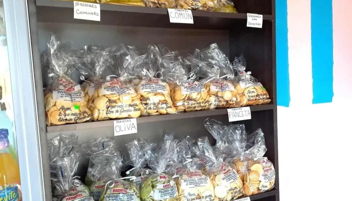 Pasteleria Y Panaderia Debora Hernandez Vitrina - Santa Fe de la Vera Cruz